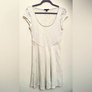 American Eagle White Dress With Lace
